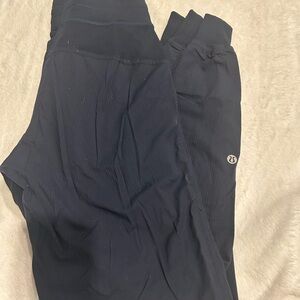 lululemon athletica Black Track Cargo jogger Pants
Navy blue